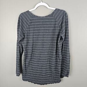 Lululemon Grey Striped Long Sleeve T-Shirt